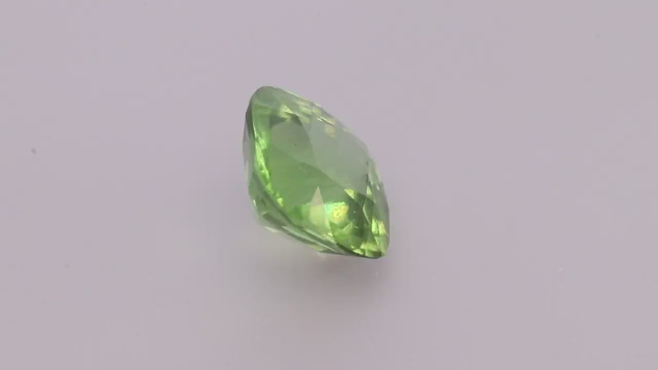 Peridot 9.00 ct